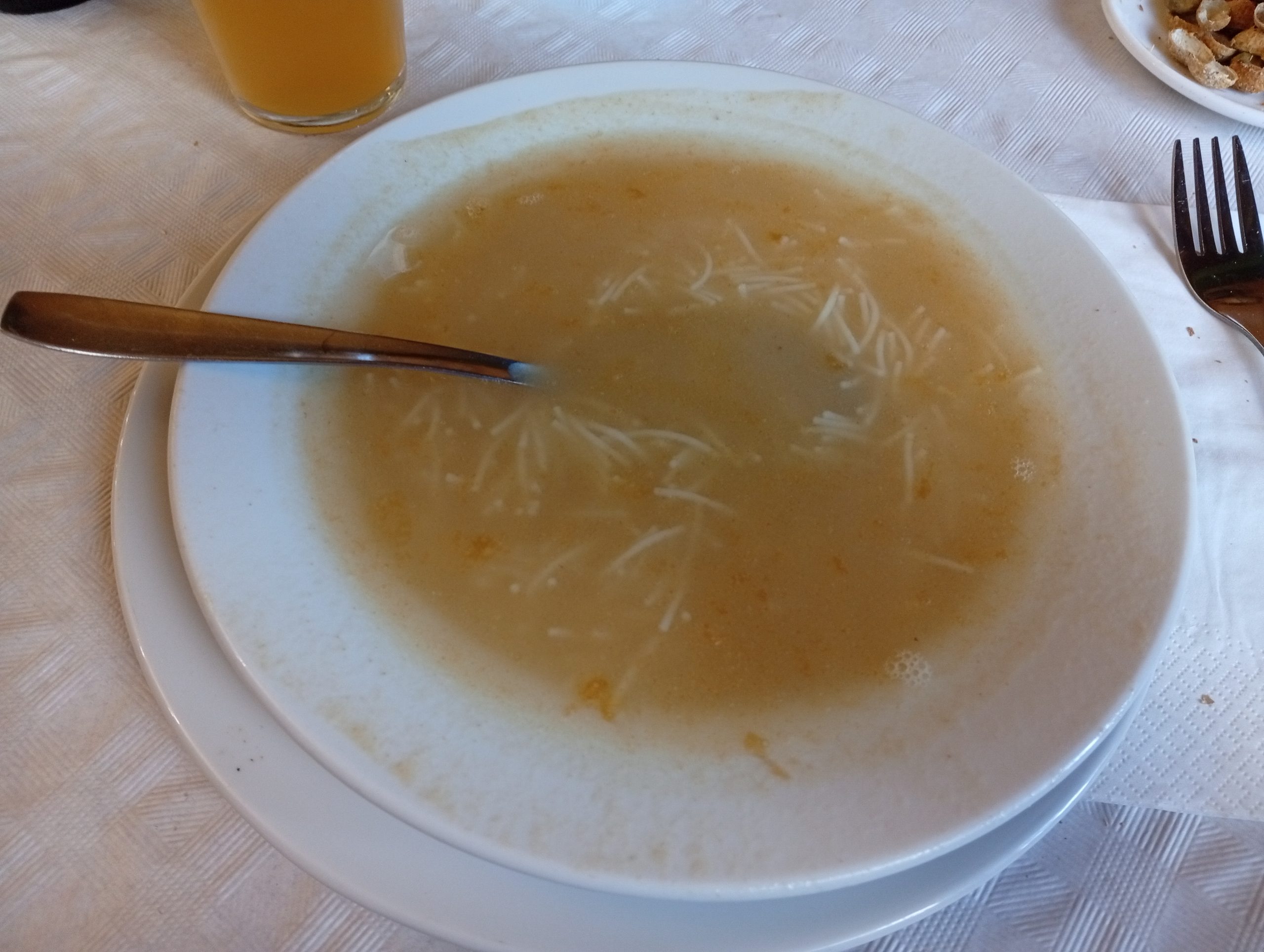 Sopa casera, estaba muy buena!