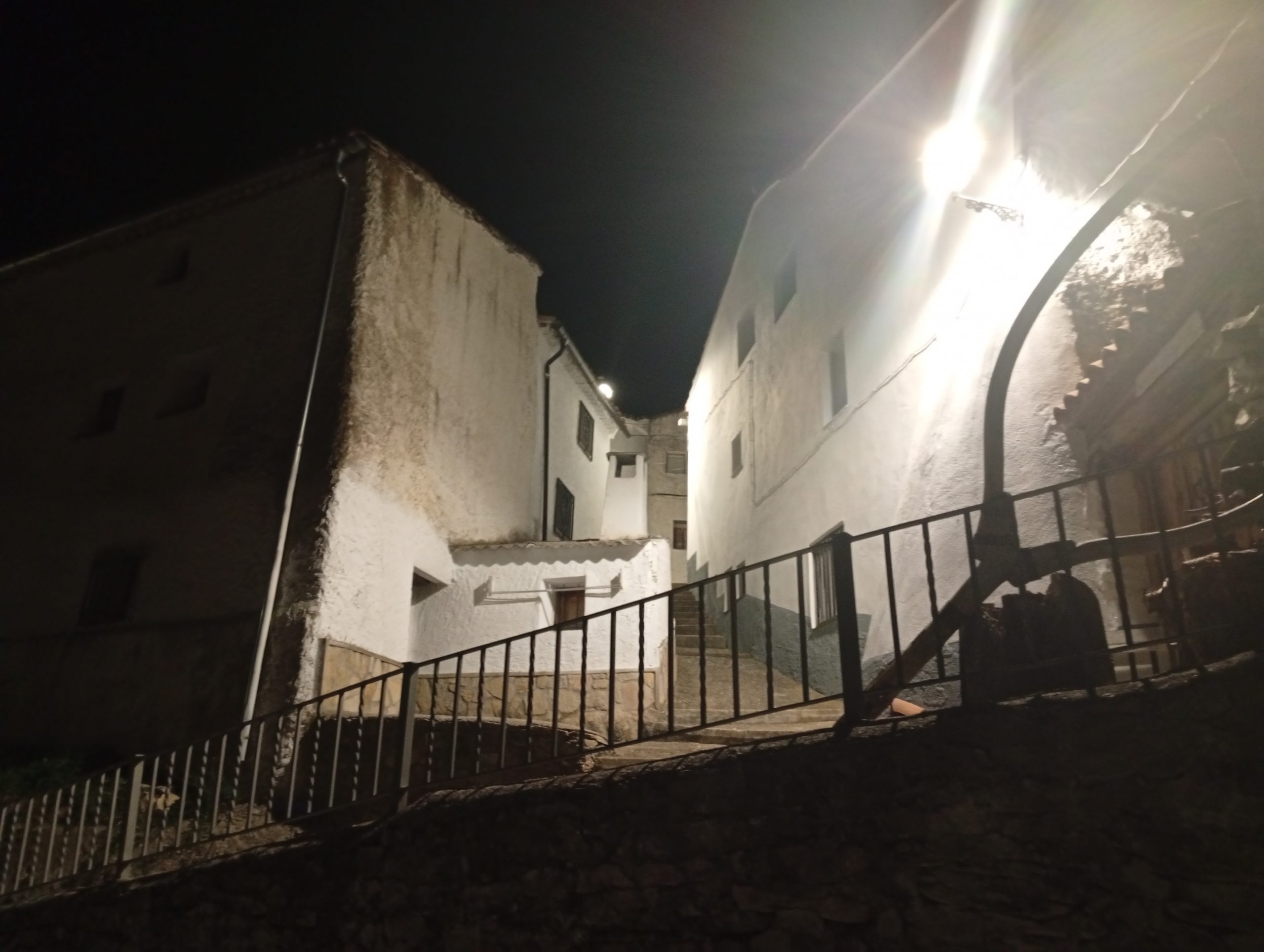 Zafrilla por la noche