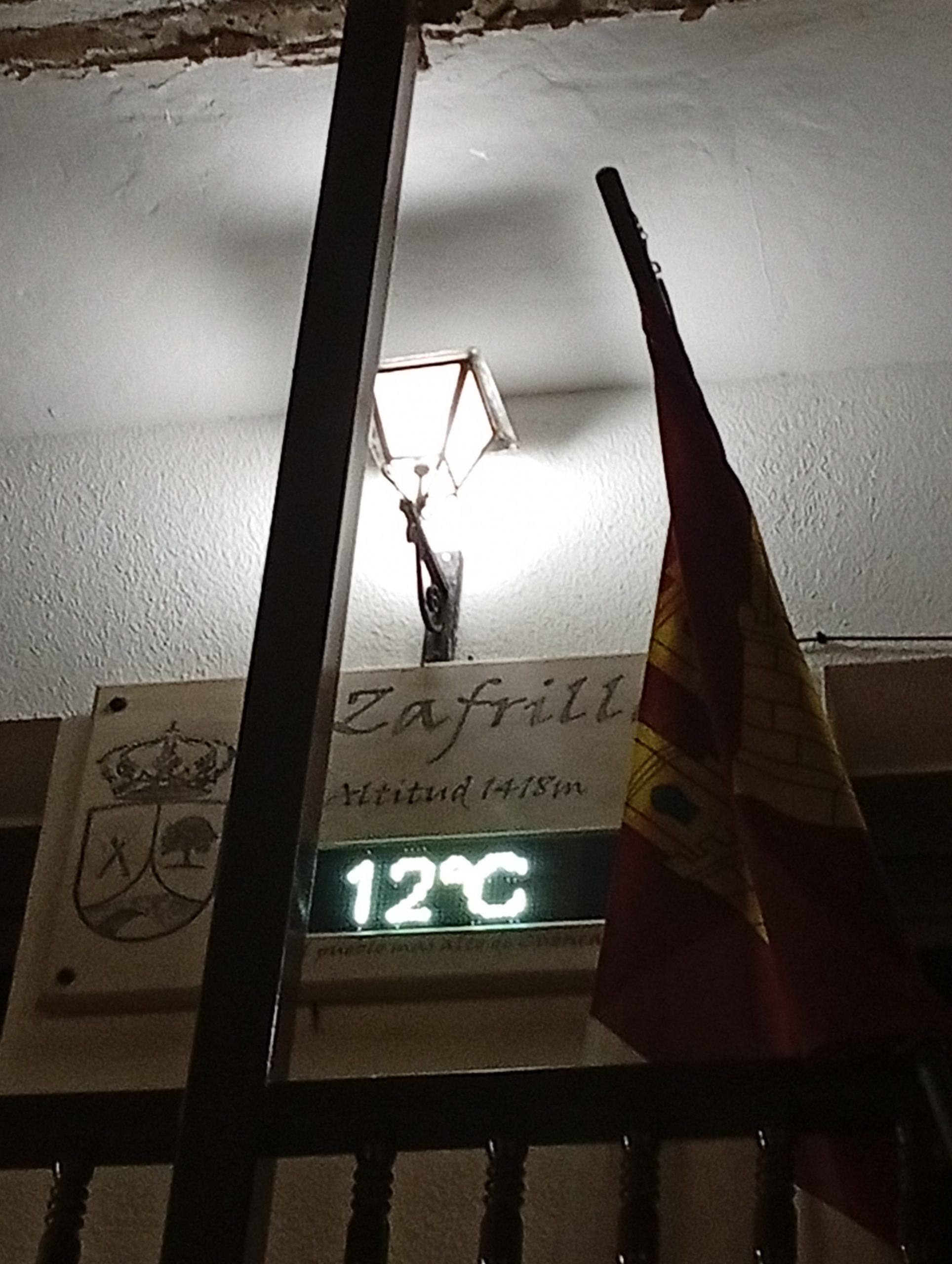 12 grados en el cartel luminoso del Ayuntamiento